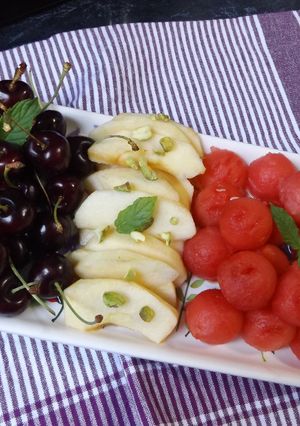 Una foto de Fuente veraniega de frutas
