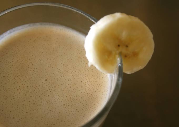 Banana Milkshake recipe main photo