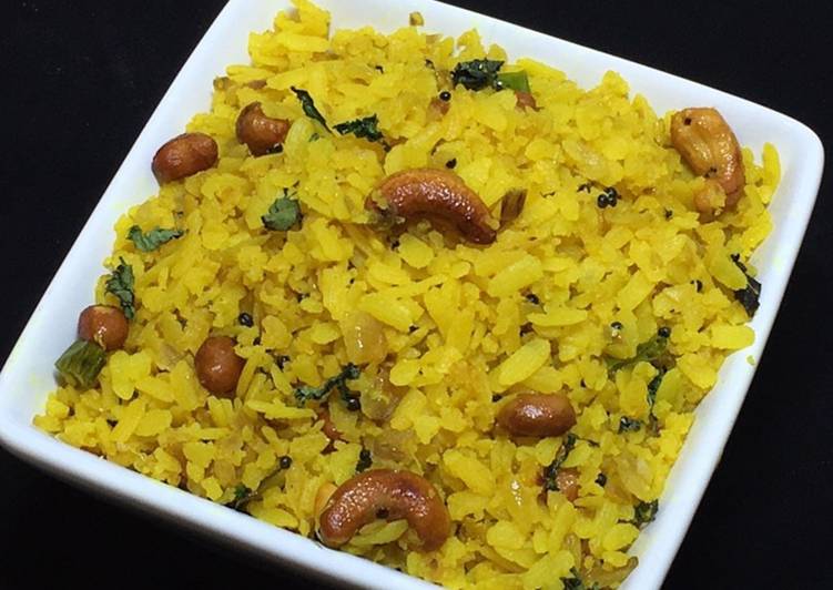 Recipe of Super Quick Homemade Healthy Breakfast Kanda Poha