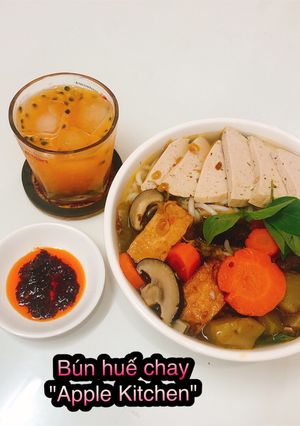 Hình của món Bún huế chay.