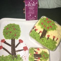 A picture of Creamy fruit cocktail.