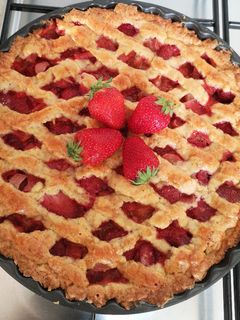 Epres-rebarbarás pite 🍓 recept fotója