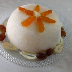 A picture of Dry dates (chhuara) yogurt.