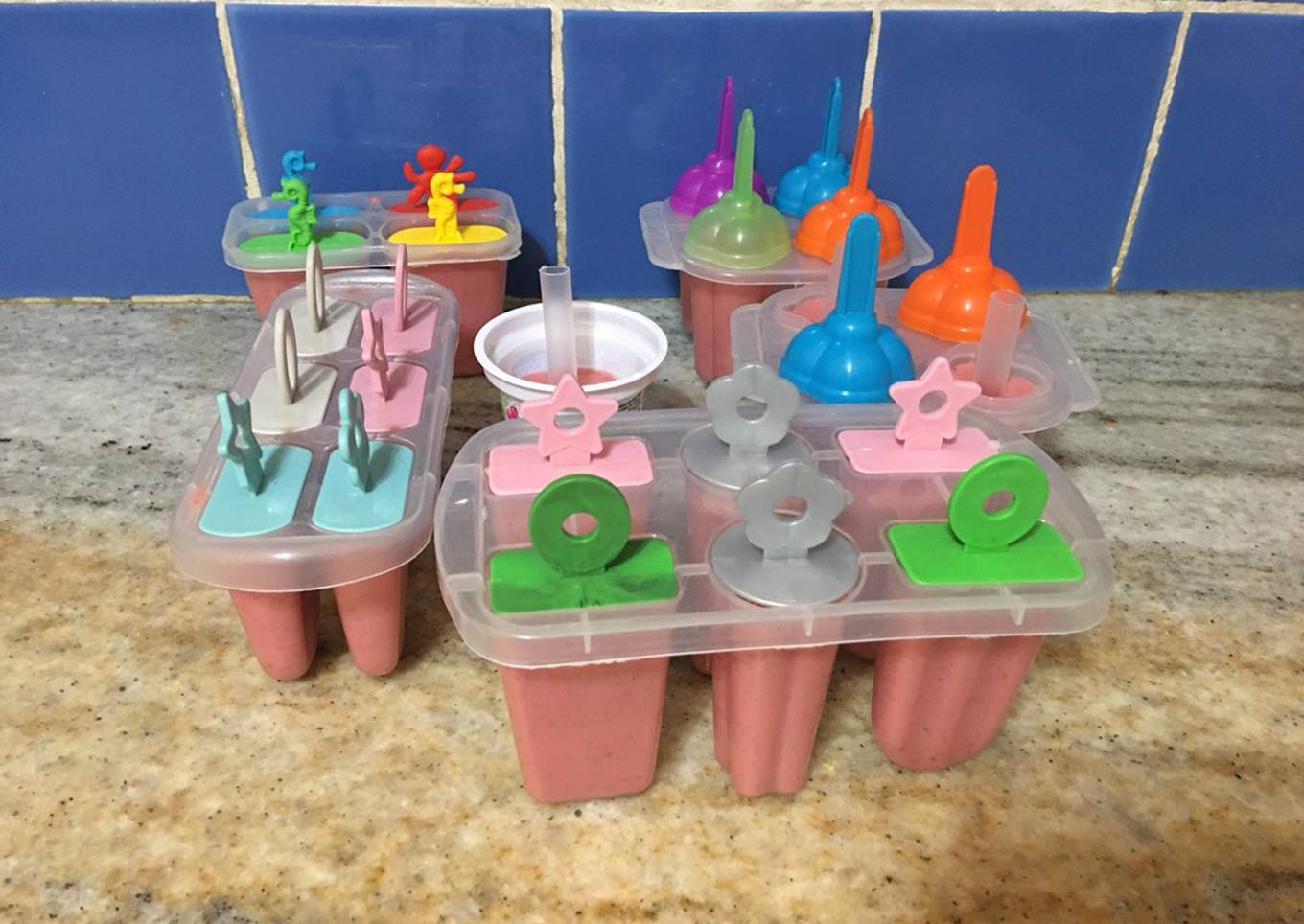 Palitos de helado de frutilla saludables