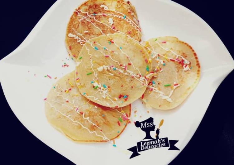 How to Prepare Super Quick Homemade Mini Pancakes