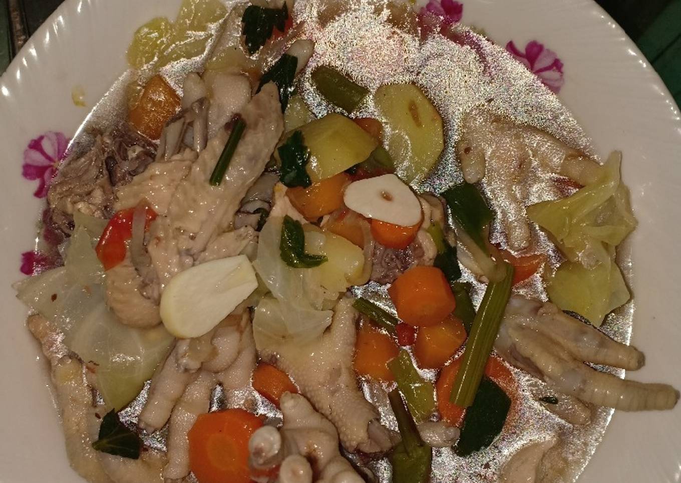 Sop ayam dan ceker enak
