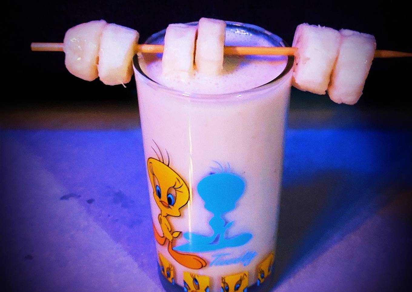 Banana Thandai Smoothie