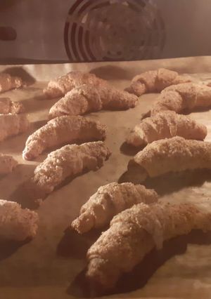 Mogyorós kifli recept fotója