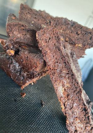 Egészséges brownie 3 összetevőből recept fotója