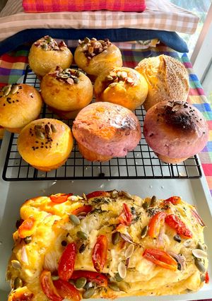 รูปของ ปังมันม่วง และเพื่อนจากฟักทองบดสูตรเดิม🍠🎃🍞