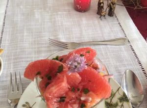Una foto de Ceviche rosado: cocina para dos