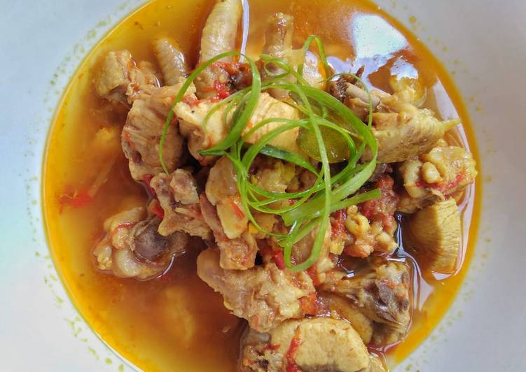 Rica-rica Balungan Ayam
