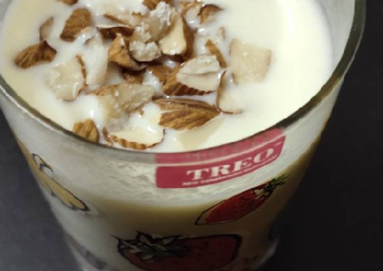 How to Make Homemade Almond milk shake