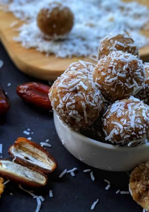A picture of Banana Coconut Bliss Balls.