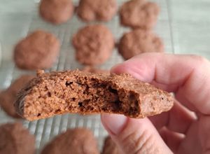 Foto de Biscoito de chocolate e aveia