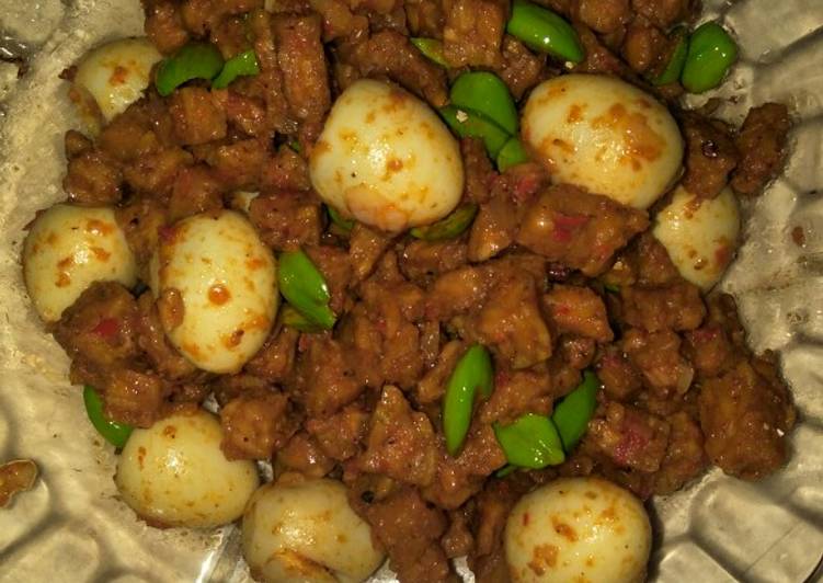 Tempe telur pete balado