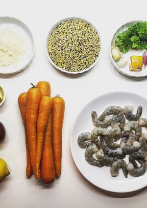 A picture of Garlic Shrimps with Quinoa and Roasted Carrots.