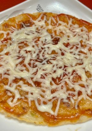 Una foto de Pizza 🍕 Falsa
