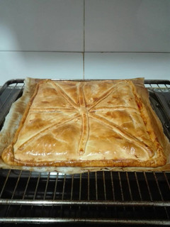 Una foto de Empanada de atún