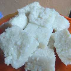 Lontong Masak Rice Cooker রেসিপির প্রধান ছবি