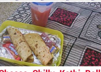 How to Recipe Yummy Cheese Chilli Kathi Roll with carrot juice
