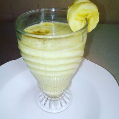 A picture of Avocado & Banana smoothie.
