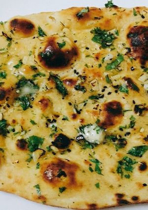 A picture of Naan.