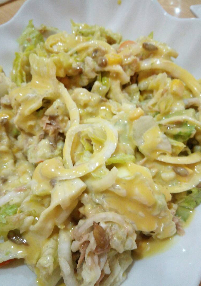 Una foto de Ensalada de arroz con pipas y mayonesa de miel y mostaza
