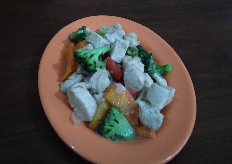 Tumis Ayam Brokoli