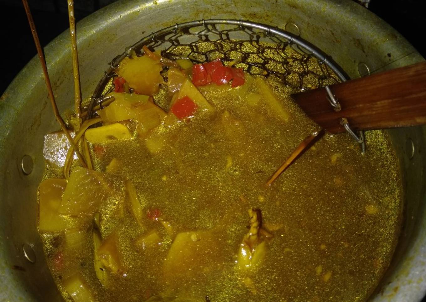 Rawon pepaya muda vegetarian