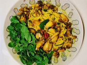 A picture of bún nghệ ếch