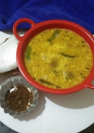 A picture of Sweet and sour dal.