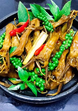 Hình của món Lưỡi vịt sapo.