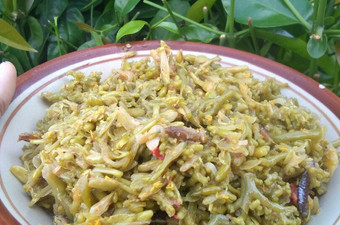 Resep Tumis bunga pepaya ikan asin😍😍, Bisa Manjain Lidah