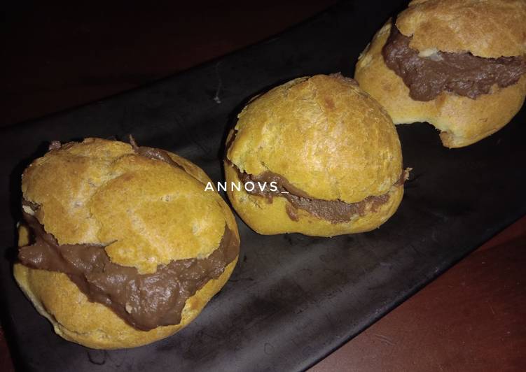 Soes vla coklat