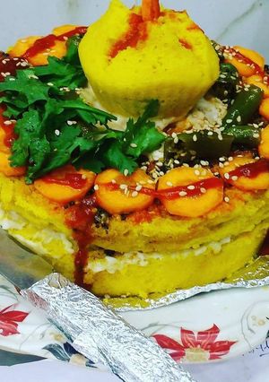 चीज़ खमण केक (Cheese khaman cake recipe in hindi) रेसिपी मुख्य फोटो