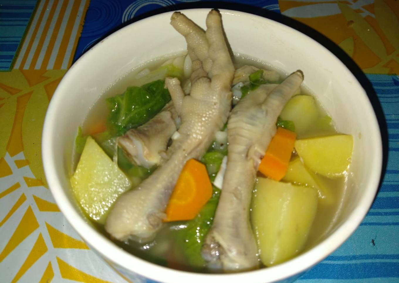 Sup Ceker Makaroni Praktis