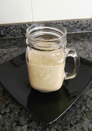 Foto principal de Smoothie de plátano, kiwi y helado
