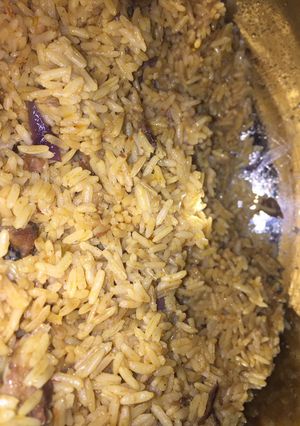 A picture of Jollof rice.