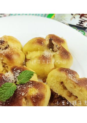 南瓜洋蔥起司餐包 的食譜成品照片