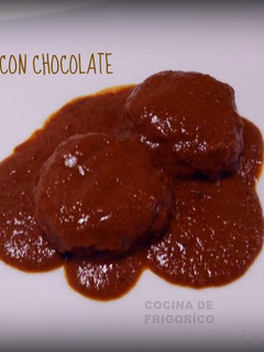 Una foto de Filete rusos con chocolate