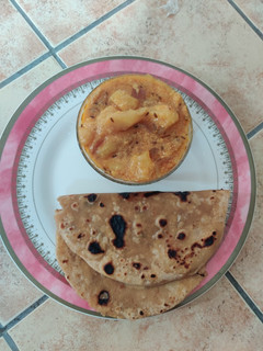 દહીં વાળા આલુ સબ્જી (Dahi Aloo Sabji Recipe In Gujarati) રેસીપી મુખ્ય ફોટો