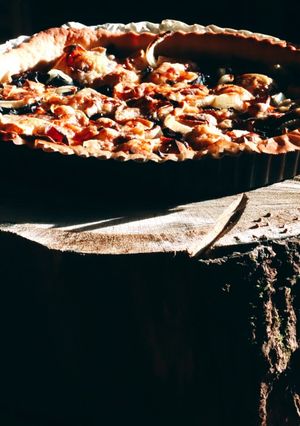 Une photo de Tarte chou rouge, pommes et tomme de chèvre