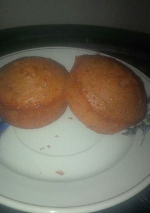 A picture of Mini tea cakes.