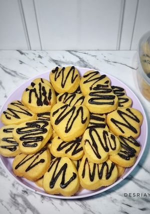 Foto resep Cookies Santan Topping Cokelat
