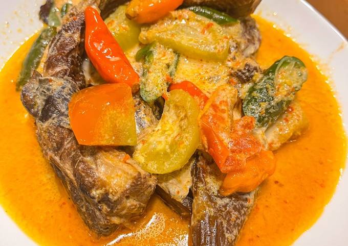 Resep Mangut Ikan Pari Asap Oleh Ravitarav Ravs Kitchenette Cookpad