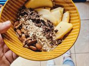 Una foto de snack yogurt