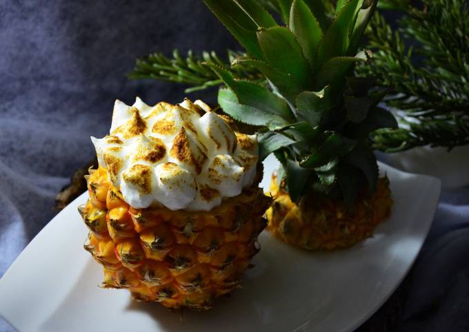 Steps to Prepare Ananas rôti meringué