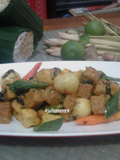 Foto resep Tumis tahu tempe sambal kemangi