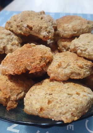 Una foto de Galletas de banana y manzana con harina de almendras